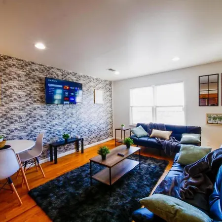 Cozy 3 - Bed Apartment, Minutes From Nyc! Jersey City Extérieur photo